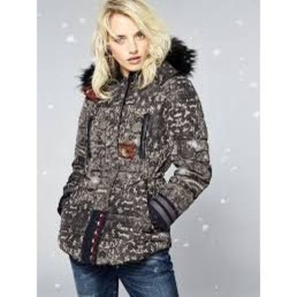 Desigual Badajoz lace print beaded embroidered puffer coat size 38 or US small - Picture 3 of 15